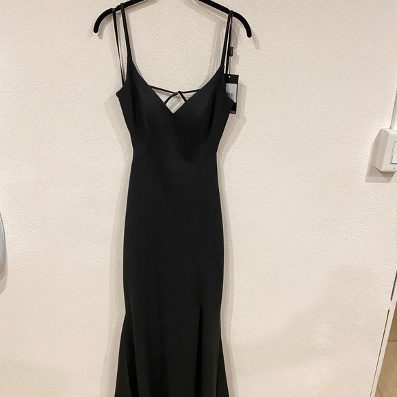 NWT La Femme Strappy Back Jersey Gown Size 2 - Picture 2 of 4